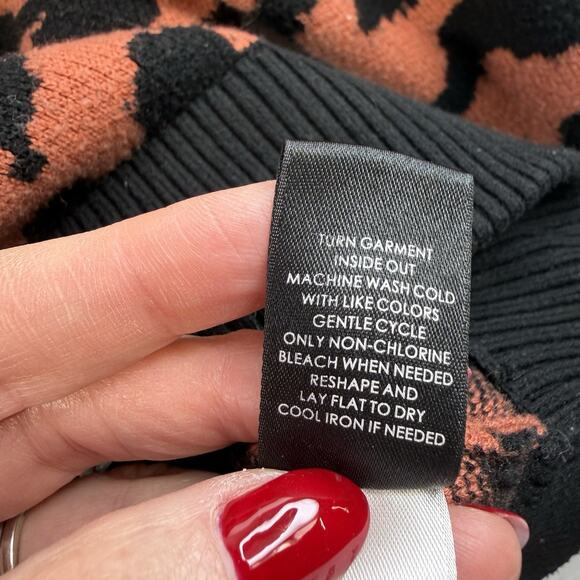 Torrid Plus 4X 4 Cardigan Zip Up Bomber Sweater Leopard Animal Print Heavy Knit - Picture 9 of 15